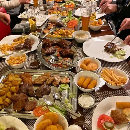 فندق Restaurant Zum Hollaender Hof باد آرولزن